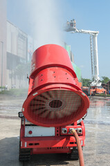 Fire extinguishing foam sprayer
