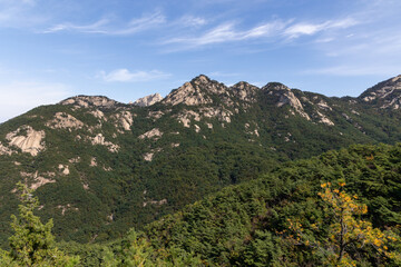 Fototapeta na wymiar Seoul Mountain