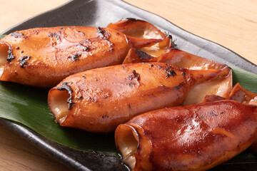 ツボ抜き　イカ　照り焼き（アルゼンチンマツイカ　中国産）