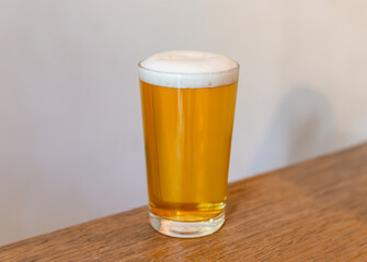 グラス生ビール、クラフトビール