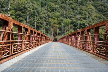 鉄鋼の橋