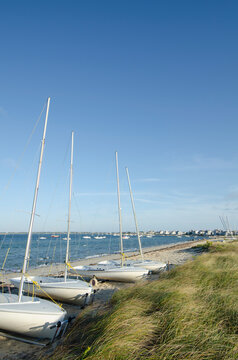 USA, MS, Nantucket, Sailboat at Nantucket Harbor