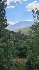 Le village d'Évol vu depuis les ruines du château d'Évol