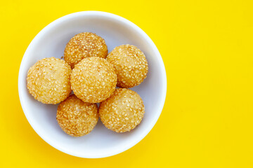 Thai snack, Fried mung bean stuffed balls