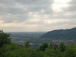 Fototapeta premium view of the city from the top of the mountain