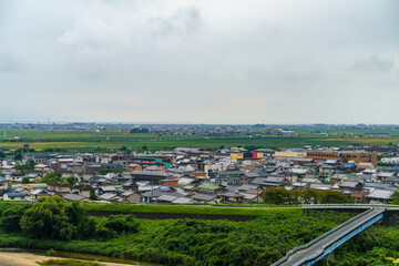 高台から望む町並み