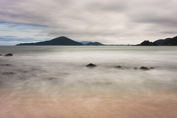 Fotografia de Longa Exposição. Praia São Pedro - Guarujá - Brasil