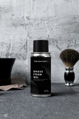 Grooming spray can, men’s product packaging