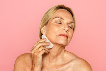 Anti aging Gua sha face massage, skincare treatment