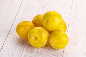 Yellow sweet plum heap fruit