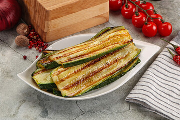 Grilled zucchini with olive oil