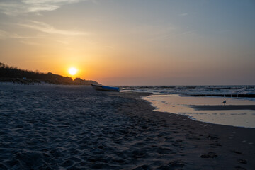 Sonnenuntergang an der Seebrücke Koserow auf der Insel Usedom