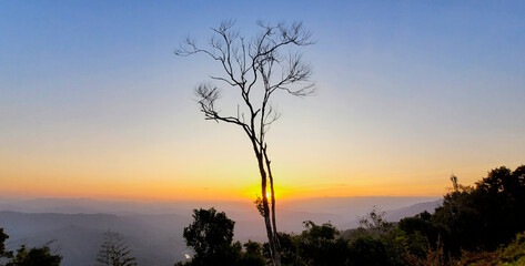 Fototapeta na wymiar View of sunset on the mountain.