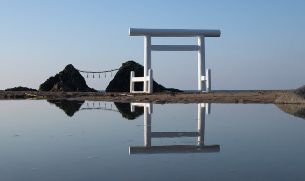 鳥居のリフレクション