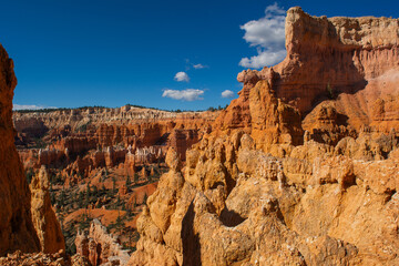 Detail of rocks and chimneys of Bryce Canyon national park