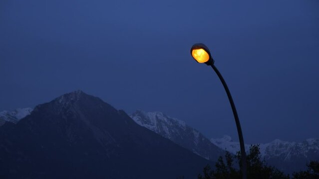 Street lamp turns on when it gets dark