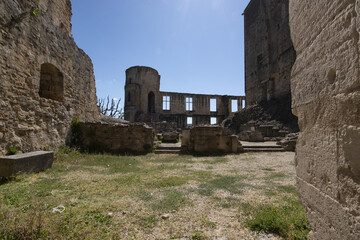 La Tour d'Aigues, village de Provence