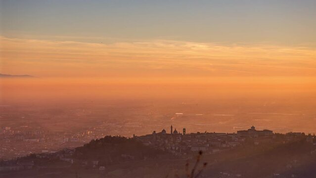 Bergamo Skyline Sunset Timelapse