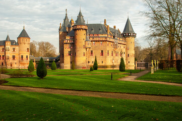 Fototapeta na wymiar Medieval Castle de Haar in Haarzuilens, Holland