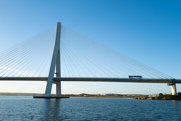Fototapeta premium Puente internacional entre España y Portugal