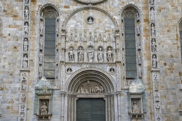 Como in Italy, the Santa Maria Assunta cathedral in the historic center
 - obrazy, fototapety, plakaty