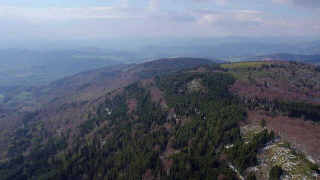 Panorama depuis le Col du Gratteau +50m, Parc Naturel R&eacute;gional du Pilat, France