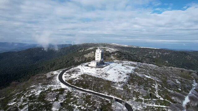 Cr&ecirc;t de Botte, Parc Naturel R&eacute;gional du Pilat, France