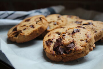 chocolate chip cookies