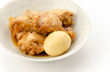 鶏手羽元とたまごの甘辛煮
