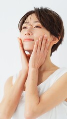 日差しを浴びる40代女性　スキンケア