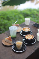 many cups of latte art