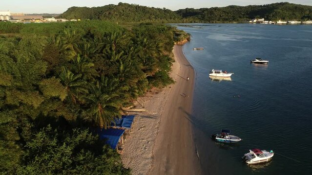 Aerial view of Boca do Rio Beach, also known as Prainha de Aratu, Ba&iacute;a de Todos os Santos - Candeias, Bahia, Brazil