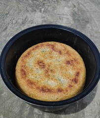 Photo of hardened rice, dry rice on magic com, the rice is dry and then hardens until it turns brownish (burnt rice, crusty rice)