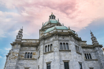 Fototapeta premium Como in Italy, the cathedral 