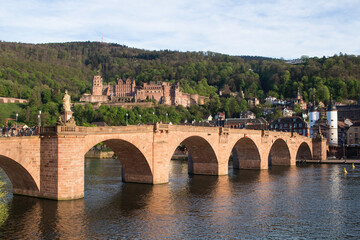 Heidelberg, Alte Brücke mit dem Schloss im Hintergrund