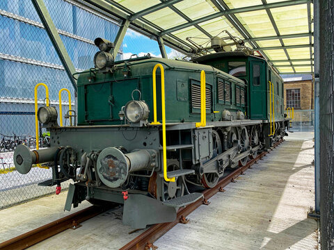 Historic cargo locomotive of Swiss Railway Company SBB CFF FFS model CE 6-8 II serial number 14270 nickname crocodile at Swiss City of Z&uuml;rich. Photo taken May 2nd, 2024, Zurich, Switzerland.