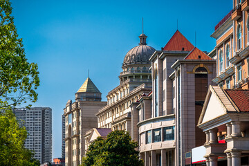 Fototapeta premium Partial close-up of modern urban buildings