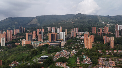 Foto aérea tomada con drone desde el Suroriente de la ciudad de Medellín, en la comuna del...