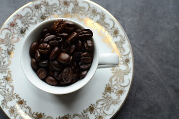 coffee beans and cup¨