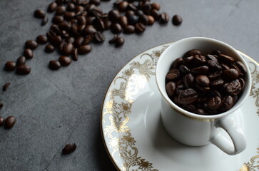 coffee beans and cup¨