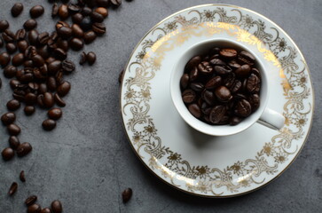 coffee beans and cup¨