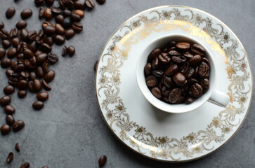 coffee beans and cup¨