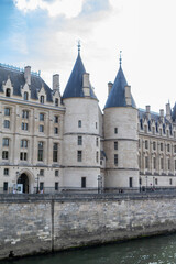 Fototapeta premium The Conciergerie museum will be the prison annexed to the courts of justice that is part of the royal palace of the French kings located on an island of the Seine River 
