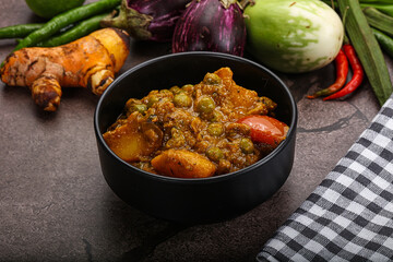 Indian traditional cuisine Aloo mutter