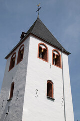 Romanischer Turm der früheren Kirche St. Remaclus im Ortsteil Cond der Stadt Cochem (Mosel)