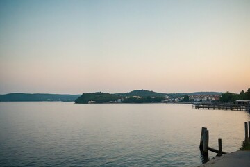 Obraz premium sunset on the river