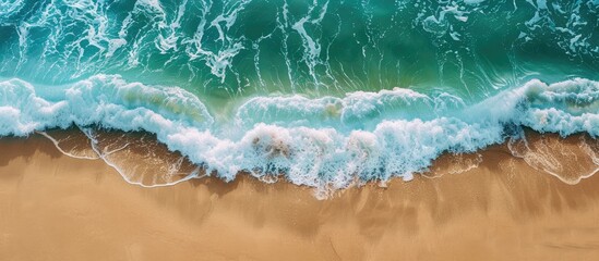 Obraz premium Beach wave with empty area for text