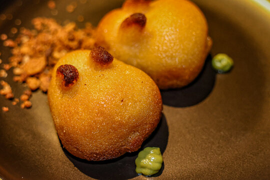 Fluffly Brown Butter Bunny Butter Mochi
