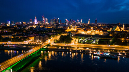 Obraz premium Bird's eye view of the city of Warsaw in Poland in the spring evening