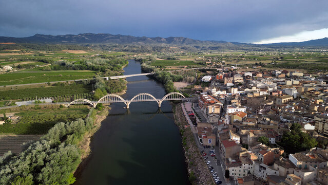 Mora de Ebro Rio Ebro Ribera de Ebro Tarragona Espa&ntilde;a